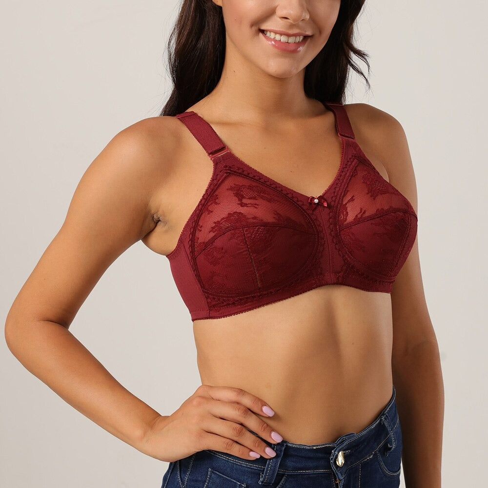Exclusive Offer: Triumph Doreen  🤍 at 65% OFF ❤️