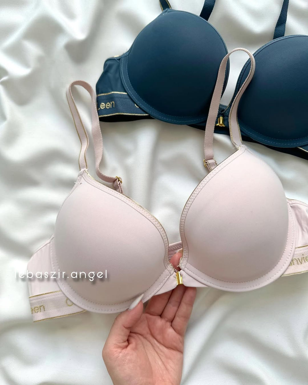 Best Q Premium Quality front buckle Double padded underwire bra ❤️